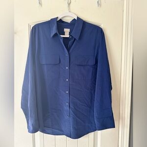 Chicos Women’s Size 2 Blue Button Down Top
